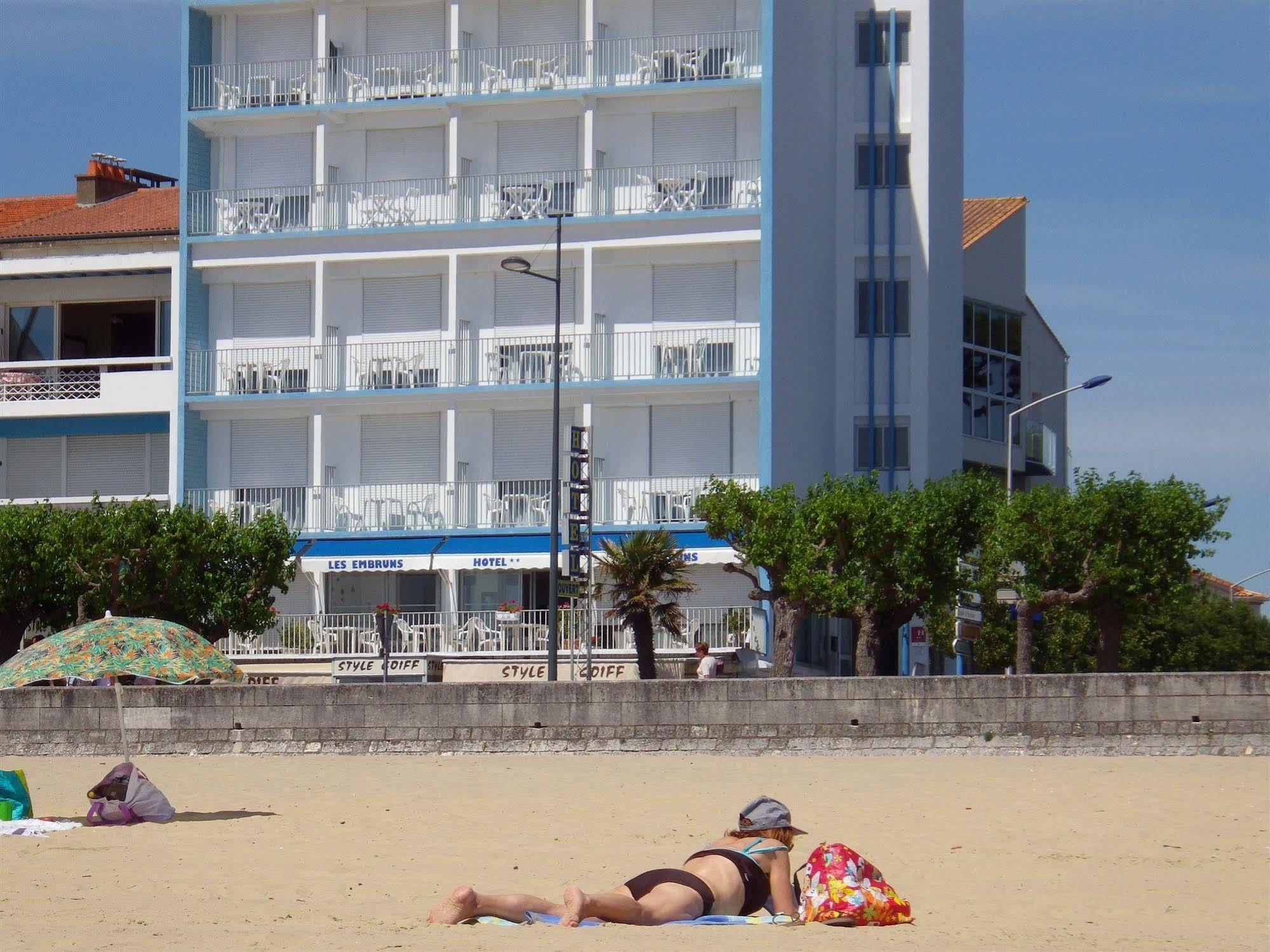 Les Embruns Hotel Royan Exterior photo