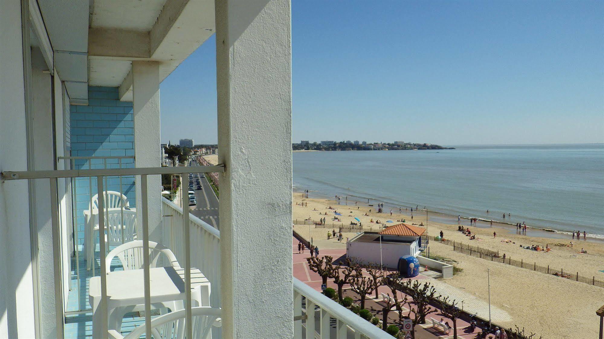Les Embruns Hotel Royan Exterior photo