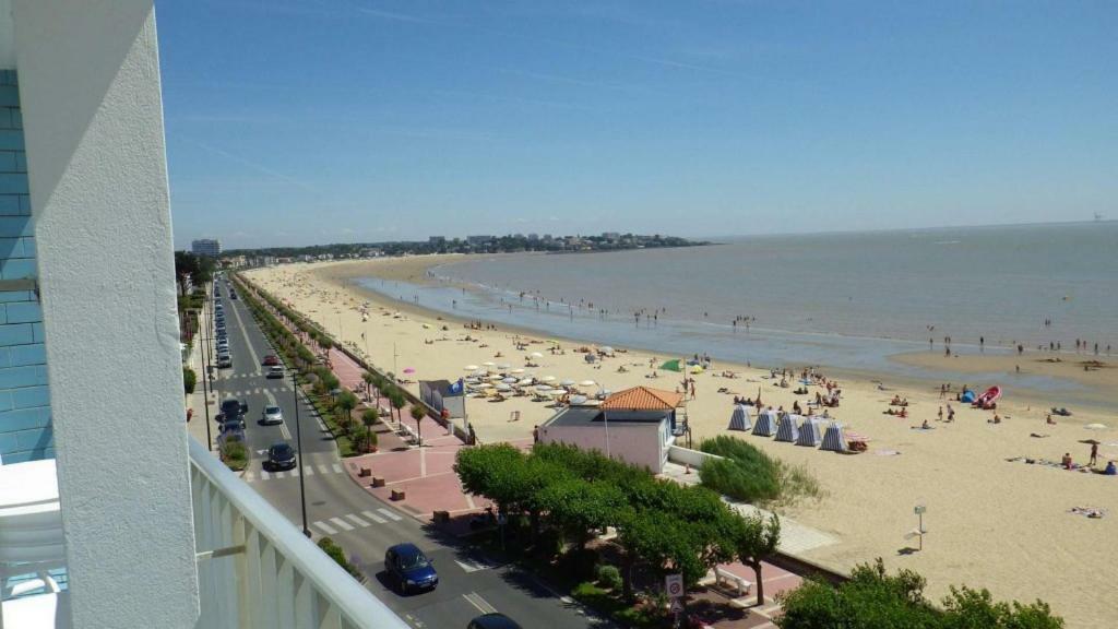 Les Embruns Hotel Royan Exterior photo