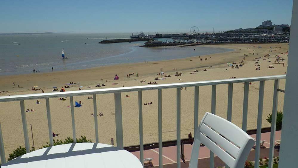 Les Embruns Hotel Royan Exterior photo